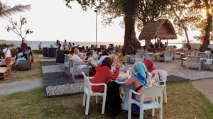 Recommendation: Top 5 Restaurants Near Padangbai Beach for an Unforgettable Dining Experience