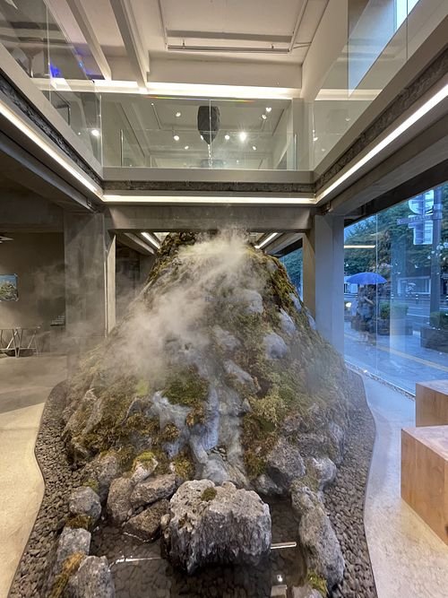 LEEDORIM Coffee & Vegan Bakery: Destinasi Kafe Vegan Estetik di Dekat Istana Gyeongbokgung